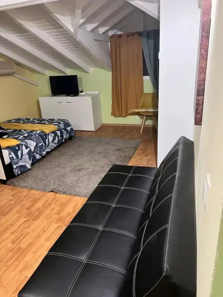 Studio cosy à Sainte-Rose, 54 m² avec entrée privée - Photo 8