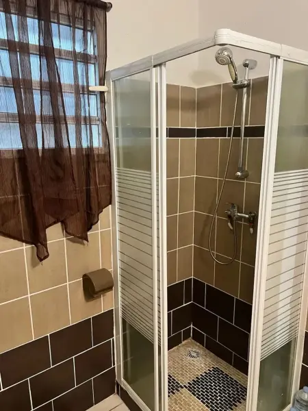 Studio cosy à Sainte-Rose, 54 m² avec entrée privée - Photo 9
