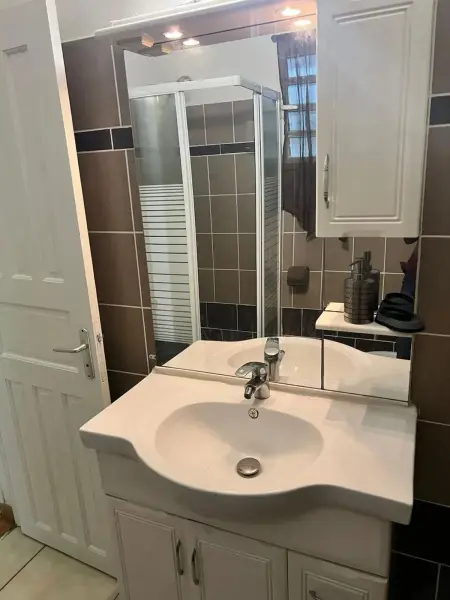 Studio cosy à Sainte-Rose, 54 m² avec entrée privée - Photo 10