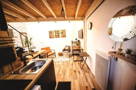 Appartement chaleureux à Troyes - 28 m² avec entrée privée - Photo 4