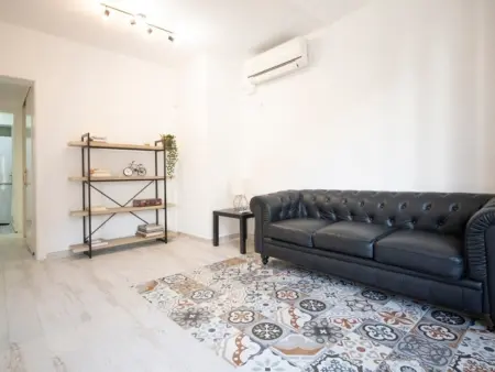 Appartement moderne à Tarragone, 2 pers, climatisation - Photo 2