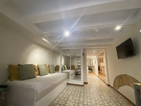 Charmant studio rénové au cœur de Tarragone proche plage - Photo 7