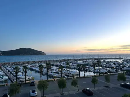 Appartement vue port - 6 pers., Appartement 6 personnes à Saint Cyr sur Mer - Photo 13