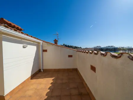 Maison de ville avec jardin, WiFi et parking près de la plage à Santa Susanna - Photo 30