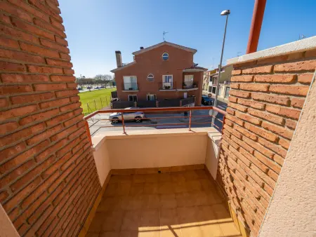 Maison de ville avec jardin, WiFi et parking près de la plage à Santa Susanna - Photo 32