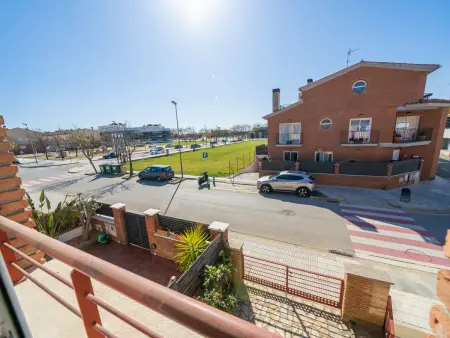 Maison de ville avec jardin, WiFi et parking près de la plage à Santa Susanna - Photo 33