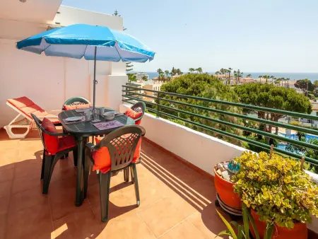 Appartement lumineux à Mijas Costa avec piscine et parking - Photo 2