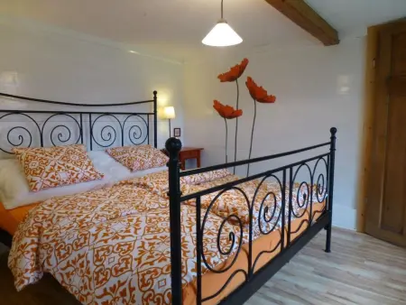 Chalet-Hausteil mit Garten im Dorfkern, Maison 4 personnes à Ringgenberg - Photo 6