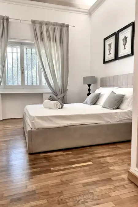 FlorArt Boutique-Wohnung mit Garten und Spa, Appartement 4 personnes à Firenze - Photo 12