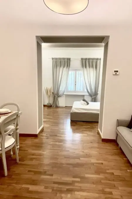 FlorArt Boutique-Wohnung mit Garten und Spa, Appartement 4 personnes à Firenze - Photo 13