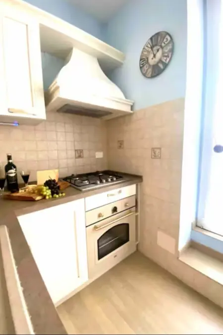 FlorArt Boutique-Wohnung mit Garten und Spa, Appartement 4 personnes à Firenze - Photo 16