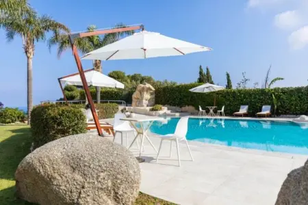 L' arcobaleno Resort - APARTMENT 2 PAX - A AP02, Studio pour couples avec piscine à Capo Vaticano - Photo 2