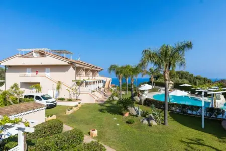 L' arcobaleno Resort - APARTMENT 2 PAX - A AP02, Studio pour couples avec piscine à Capo Vaticano - Photo 3