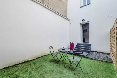 AA-18-14JUILLET, Studio 2 pièces avec patio près de Paris - Photo 21