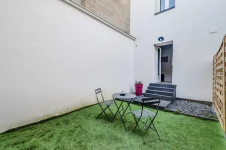 AA-18-14JUILLET, Studio 2 pièces avec patio près de Paris - Photo 41