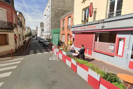 AA-18-14JUILLET, Studio 2 pièces avec patio près de Paris - Photo 48