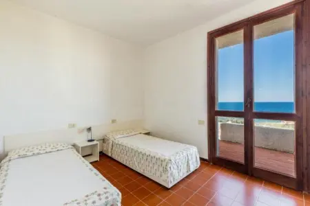 RESIDENCE BAIA SANTA REPARATA - THREE-ROOM APARTMENT 4 PAX WITH BALCONY SEA VIEW - TWO, Apartement avec vue sur mer et terrasse - Photo 19