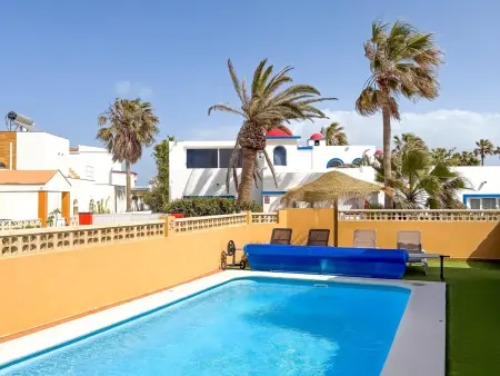 Maison avec piscine et vue panoramique, Villa 8 personnes à Corralejo - Photo 3