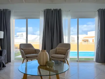 Maison avec piscine et vue panoramique, Villa 8 personnes à Corralejo - Photo 21
