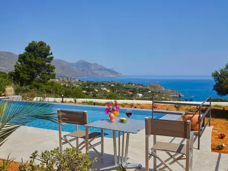 Charming Villa Antonella with pool and sea view, Maison 8 personnes à Castellammare del Golfo - Photo 13
