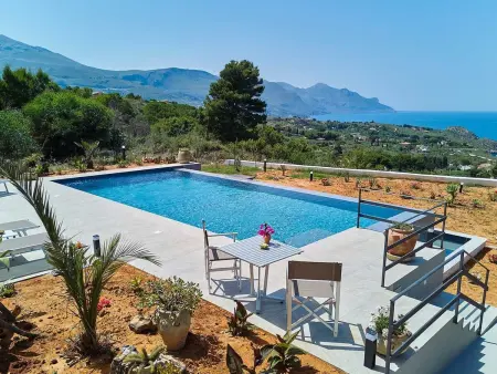 Charming Villa Antonella with pool and sea view, Maison 8 personnes à Castellammare del Golfo - Photo 31