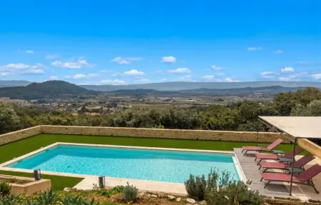Maison avec piscine, Maison 5 personnes à Saint Saturnin lès Apt - Photo 1