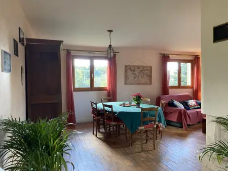 Grand chalet, parking, animaux admis - 11 pers. près de Vichy - Photo 8