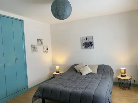 Grand chalet, parking, animaux admis - 11 pers. près de Vichy - Photo 11