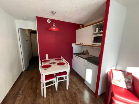 Avoriaz - Appartement rénové 4 pers, balcon, cuisine équipée - Photo 3