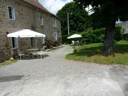 Maison cosy avec piscine partagée à Saint-Avit-de-Tardes - Photo 8