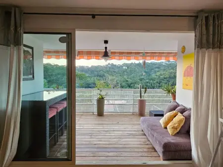 Appartement spacieux à Schoelcher avec terrasse - Photo 2