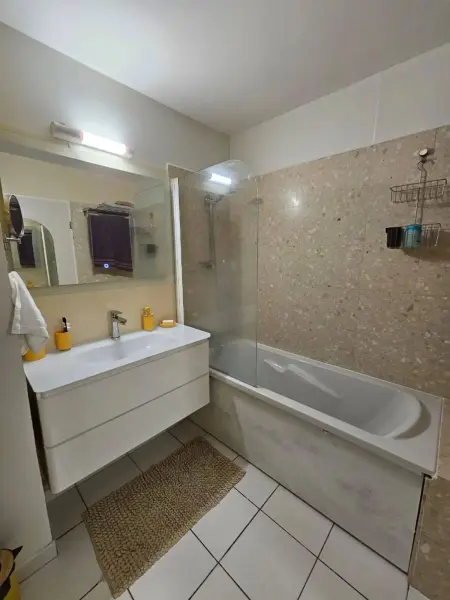 Appartement spacieux à Schoelcher avec terrasse - Photo 11