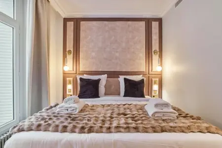 GRANDE ARMEE 16 1, Appartement luxueux climatisé Arc de Triomphe - Photo 7