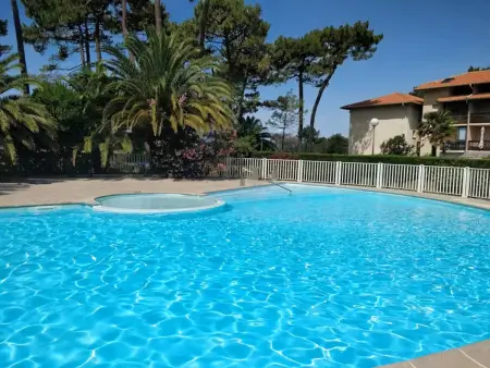 Appartement, animaux acceptés - Vue piscine et lac - Photo 16