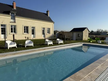 Maison avec piscine privée - 8 pers., Gite 9 personnes à La Chapelle sur Loire - Photo 1