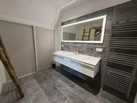 Maison avec piscine privée - 8 pers., Gite 9 personnes à La Chapelle sur Loire - Photo 18