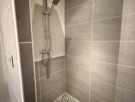 Évian - Appartement cosy pour 2 avec WiFi, Appartement 2 personnes à Évian les Bains - Photo 10
