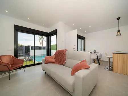 Villa moderne avec piscine privée - 6 pers., Villa 6 personnes à Roda - Photo 5
