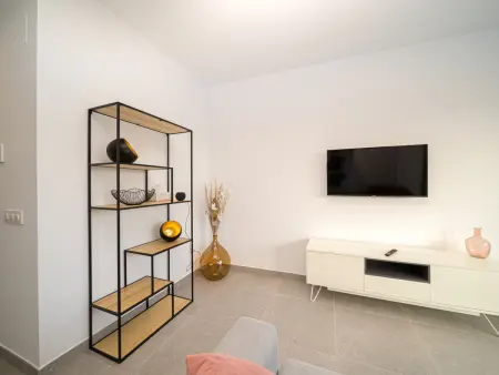 Villa moderne avec piscine privée - 6 pers., Villa 6 personnes à Roda - Photo 6