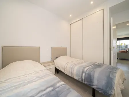 Villa moderne avec piscine privée - 6 pers., Villa 6 personnes à Roda - Photo 14