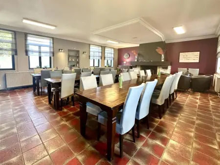 Le Grand Vallon, Grand Hôtel rénové avec billard, kicker et jeux - Photo 8