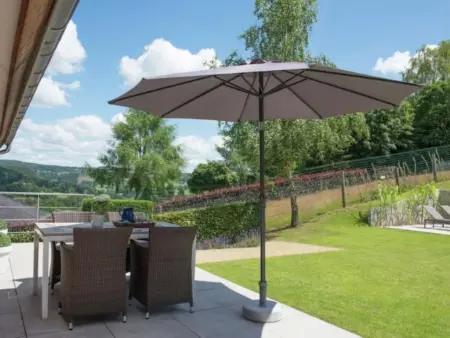 Le Chemin des Framboises, Gite avec bain à bulles, sauna & vue sur Malmédy - Photo 1