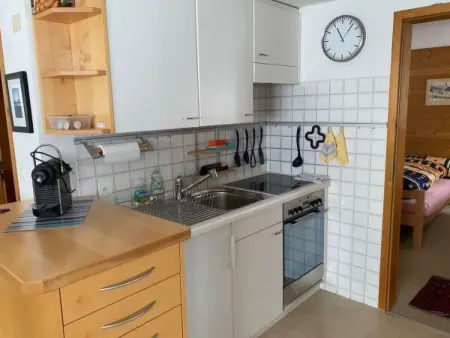 Ferienunterkunft für 3 Personen Sartons-Lenzerheide - Photo 5