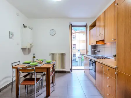 Cozy Holiday Home, Appartement 4 personnes à Dongo - Photo 6