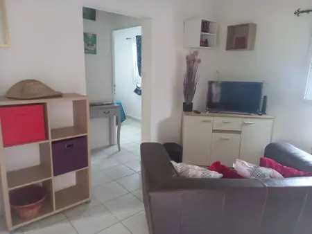 Maison accueillante à Les Abymes avec terrasse, Maison 4 personnes à Les Abymes - Photo 1
