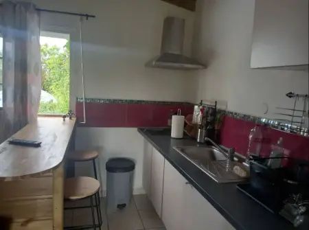 Maison accueillante à Les Abymes avec terrasse, Maison 4 personnes à Les Abymes - Photo 10
