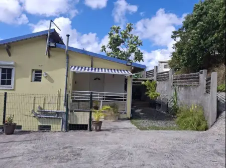 Maison accueillante à Les Abymes avec terrasse, Maison 4 personnes à Les Abymes - Photo 26