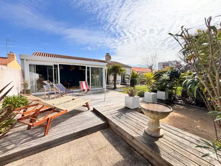 Maison avec jardin clos et véranda, Maison 6 personnes à Les Sables d'Olonne - Photo 1