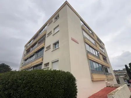 Appartement, animaux admis, clim - vue sur l'étang - Photo 13