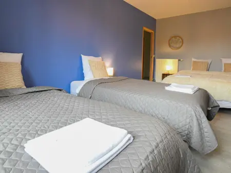 Maison avec piscine, animaux admis - 12 pers., Gite 12 personnes à Couvignon - Photo 18
